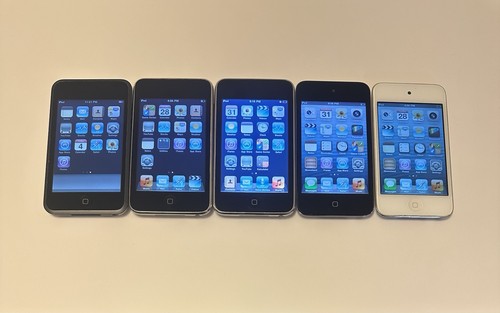 Apple ipod touch 1st - ipod,