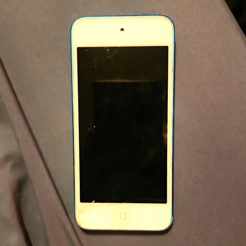 Apple ipod touch 5th - ipod,