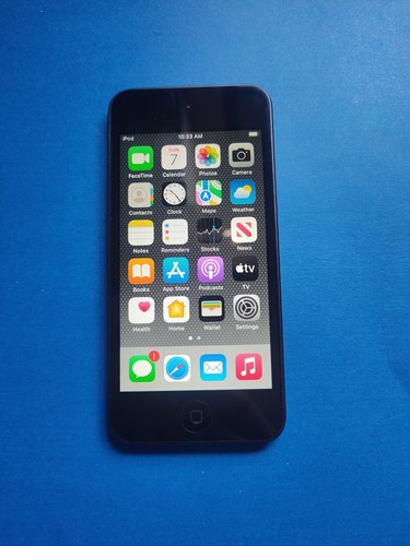 Apple 32gb ipod touch - ipod,